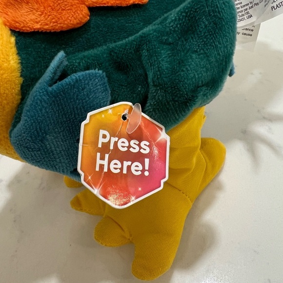 Moana Hay hay Rooster Toy - Picture 2 of 8